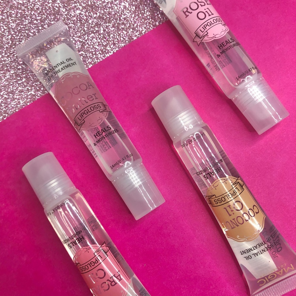 Essential lip gloss!!